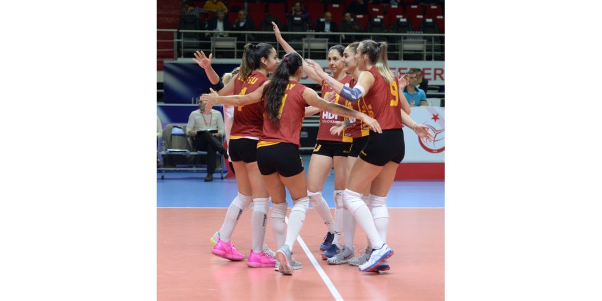 GALATASARAT HDI SİGORTA - BEYLİKDÜZÜ VOLEYBOL İHTİSAS: 3-0