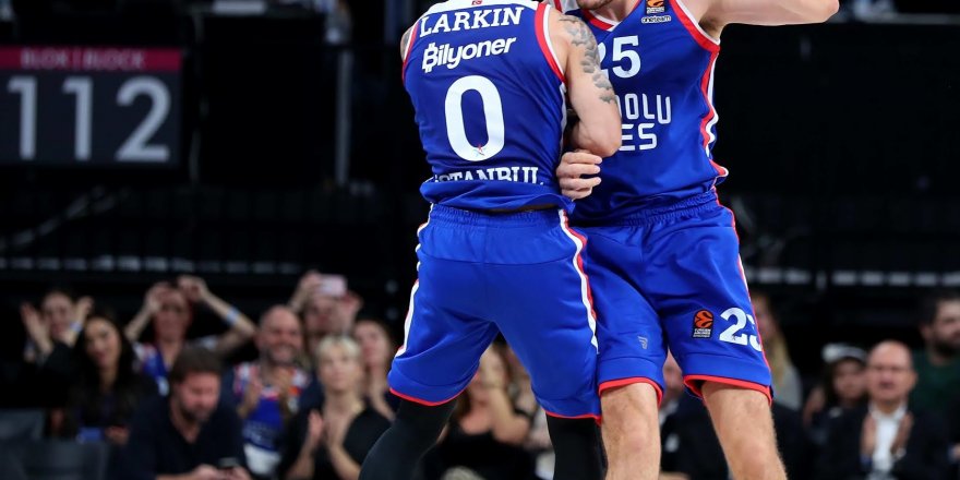 SİNAN ERDEM'DE LARKİN'İN GECESİ