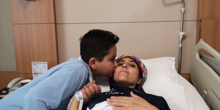 OĞLU İÇİN 7 SAATLİK AMELİYATI GÖZE ALDI
