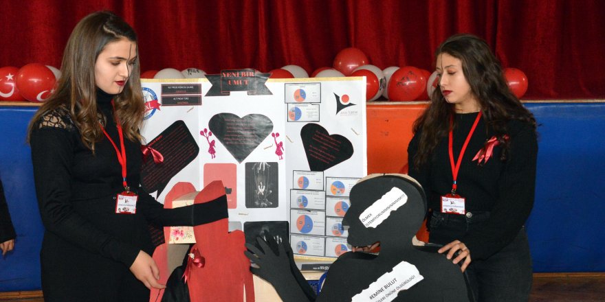 LİSE ÖĞRENCİLERİ PROJELERİNİ SERGİLEDİ