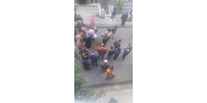 KÜÇÜKÇEKMECE'DE SERVİS KAZASININ HEMEN ARDINDAN YAŞANANLAR KAMERADA