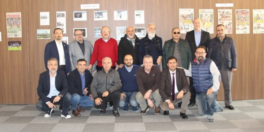 Tsyd’den İha’ya Ödül