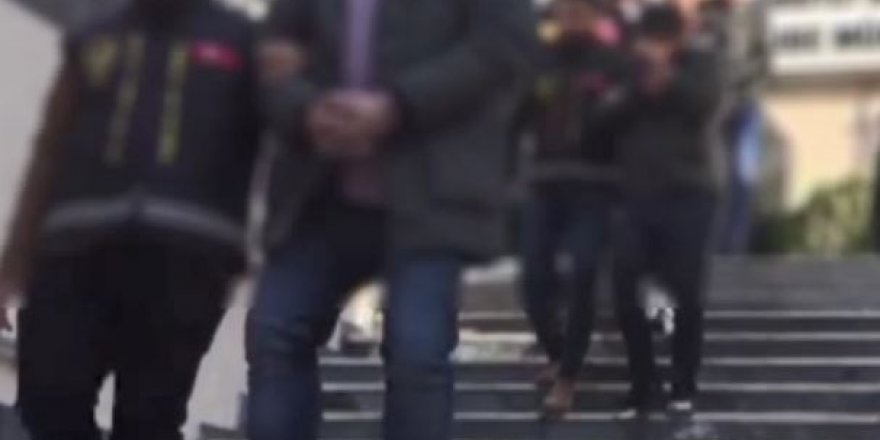 YURT DIŞINDAN KİRALADIKLARI OTOMOBİLLERİ BAŞKA ÜLKELERDE SATACAKLARMIŞ