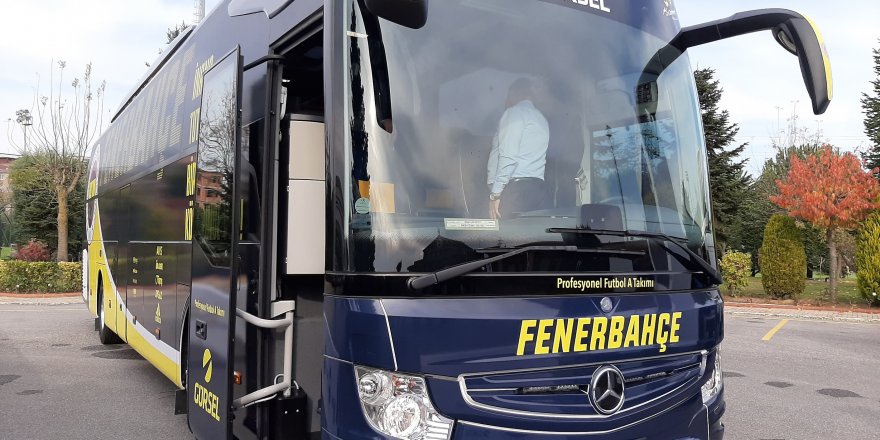 FENERBAHÇE'NİN YENİ TAKIM OTOBÜSÜ TESLİM EDİLDİ