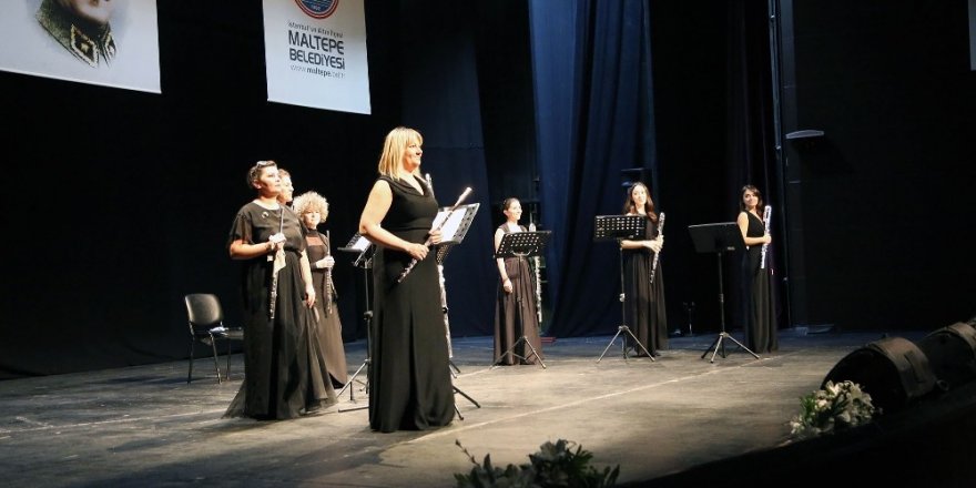 Kadın Flüt Sanatçılarından Dünya Melodileri