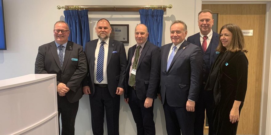 ENVER YÜCEL: “İNGİLTERE’DEN DÜNYAYA EĞİTİM HİZMETİ SUNACAĞIZ”