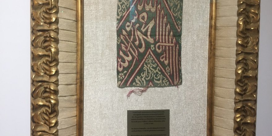 350 Yıllık Kabe Örtüsü İstanbul’da Ziyaretçilerini Bekliyor