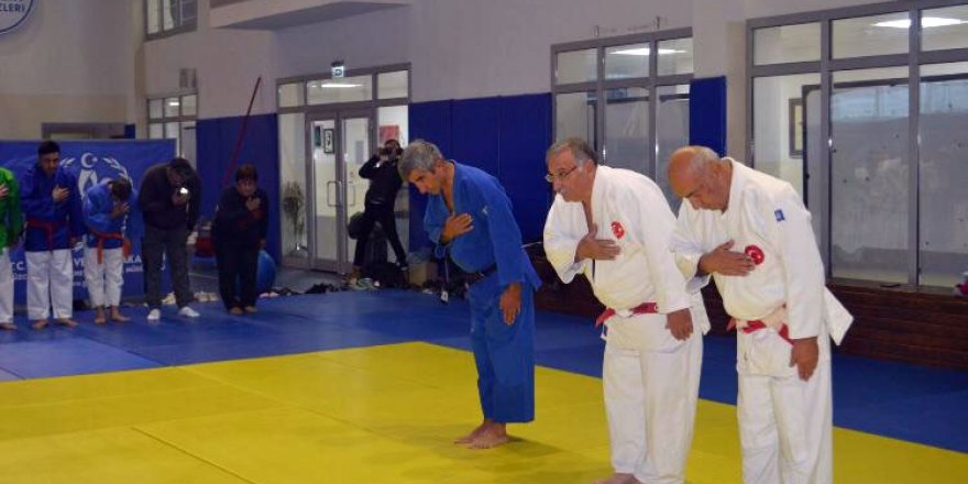 Türkiye’de İlk Kez Kuraş Aday Hakemlik Kursu Yapıldı