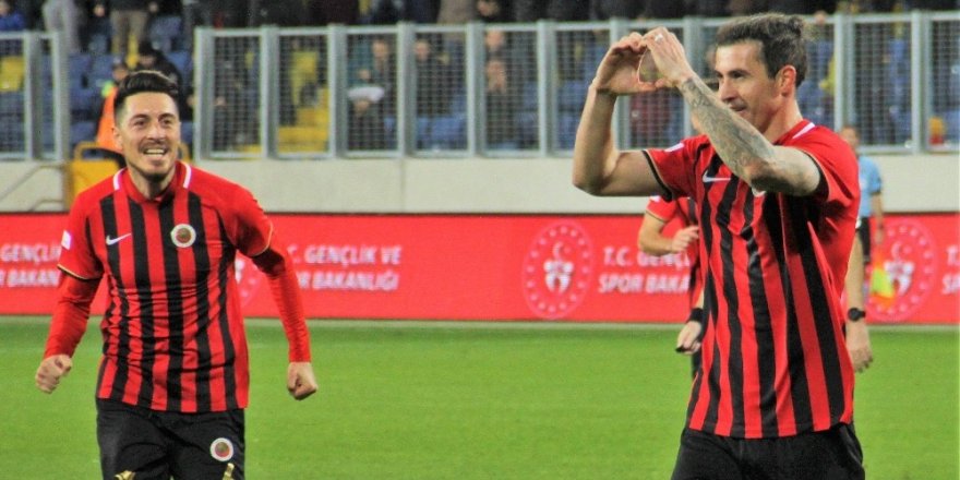 Romanya’da Stancu Manşetlerde