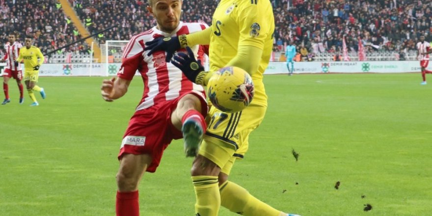 Fenerbahçe, Deplasmanlarda Kayboldu