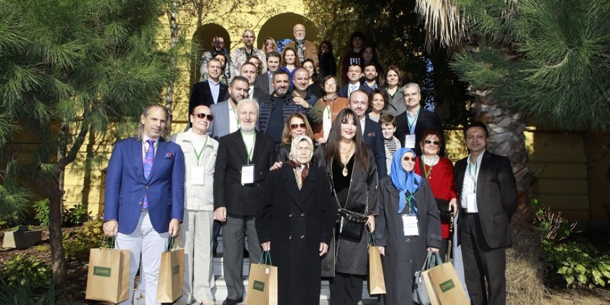 DARÜŞŞAFAKA BAĞIŞÇILARI EĞİTİMLERİNE DESTEK VERDİKLERİ ÖĞRENCİLERLE BULUŞTU