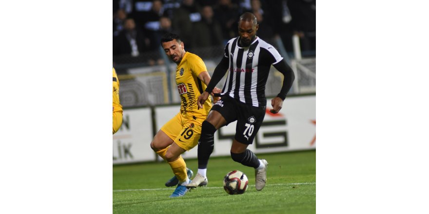 ALTAY'DA LEANDRİNHO TANDOĞAN'IN GÖZÜNE GİRDİ