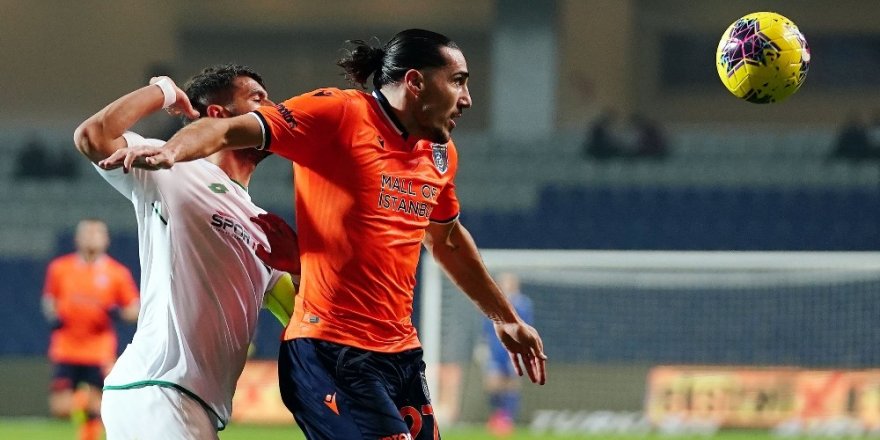Süper Lig: M.başakşehir: 1 - İ.h. Konyaspor: 0 (İlk Yarı)