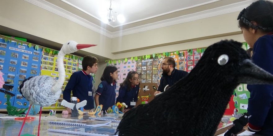 SULTANGAZİ'DE KUŞ GÖZLEM SERGİSİ AÇILDI