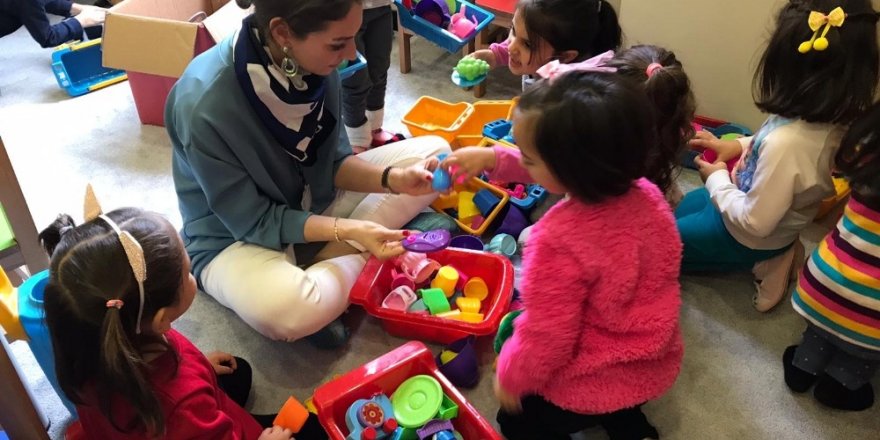 Büyükçekmeceli Çocuklara Oyun Terapisi