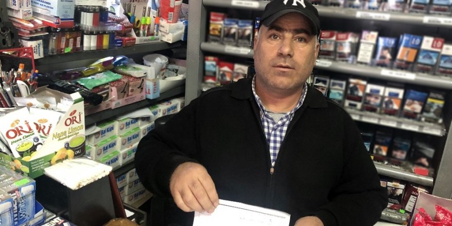 Vatandaşlara Yardım Eden Hayırsever Ataşehir’de Ortaya Çıktı