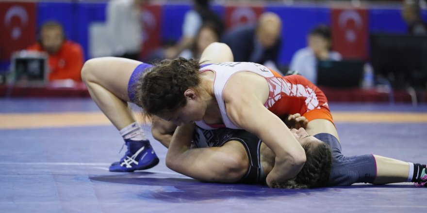 TAHİR YILMAZ: OLİMPİYAT YOĞUNLUĞUNDAN TÜRKİYE GÜREŞ ŞAMPİYONASI'NI ÖNE ÇEKTİK