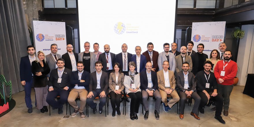 "ENERJİDE GELİŞEN TEKNOLOJİYE AYAK UYDURAMAYAN GERİDE KALIYOR"