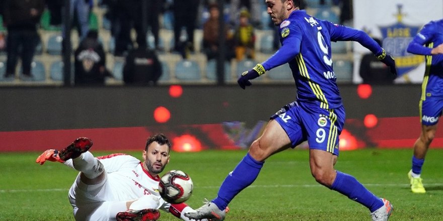 Ziraat Türkiye Kupası: İstanbulspor: 0 - Fenerbahçe: 0 (İlk Yarı)