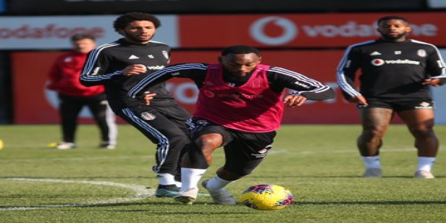 BEŞİKTAŞ'TA N'KOUDOU SEVİNCİ 