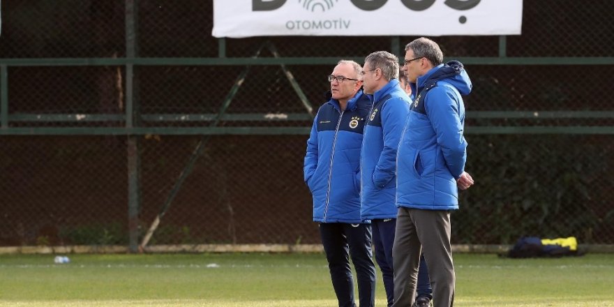 Taraftarlardan Fenerbahçe’ye Moral