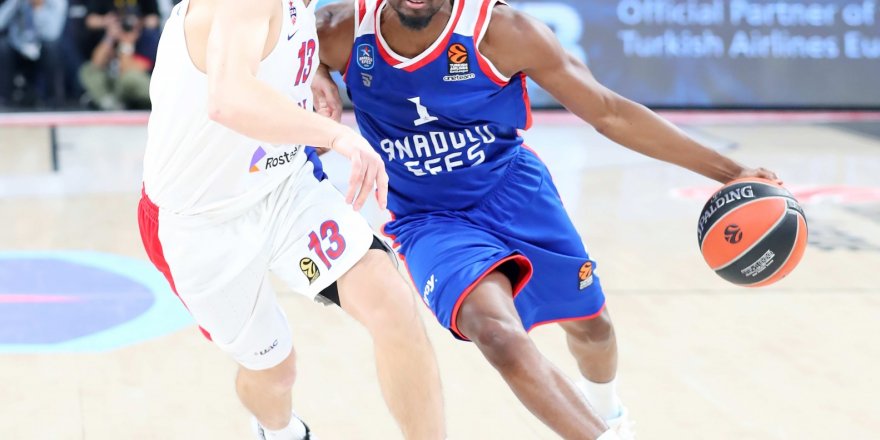 ANADOLU EFES - CSKA MOSKOVA: 80-81