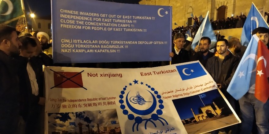 Doğu Türkistan İçin "Sessiz Çığlık" Yürüyüşü Yapıldı