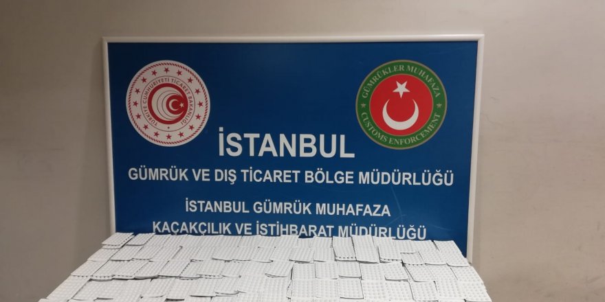 İSTANBUL VE SABİHA GÖKÇEN HAVALİMANLARINDA KAÇAK İLAÇ OPERASYONU