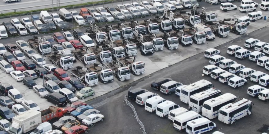 OTOPARKLARA TOPLANAN İSTANBUL TRAFİK VAKFI ÇEKİCİLERİ HAVADAN GÖRÜNTÜLENDİ