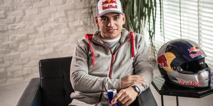 Başarılı Pilot Ayhancan Güven’e Yeni Sponsor