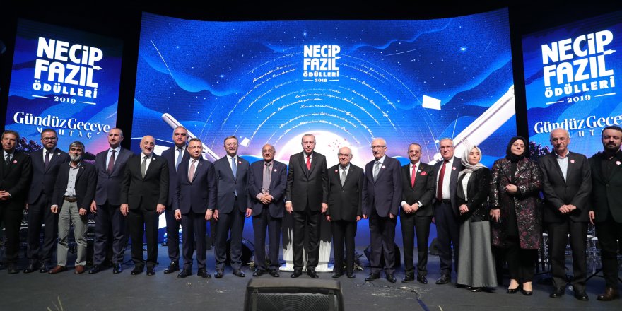 ERDOĞAN: CHP YÖNETİMİ GEÇMİŞLERİYLE YÜZLEŞENE KADAR PEŞLERİNİ BIRAKMAYACAĞIZ