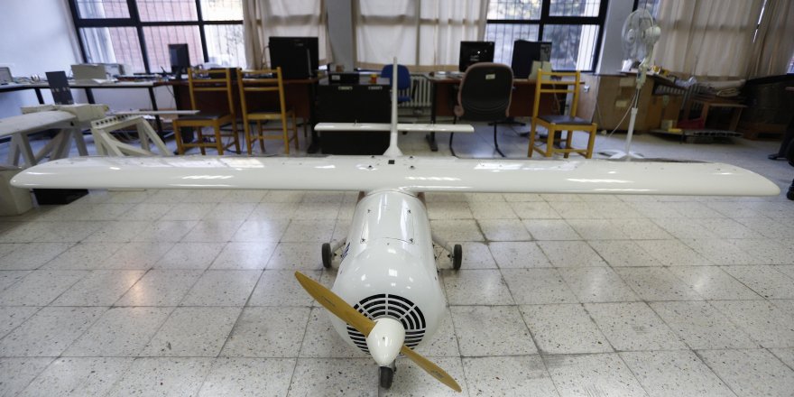 ODTÜ'DE ŞEKİL DEĞİŞTİREBİLEN UÇAK KANADI YAPILDI