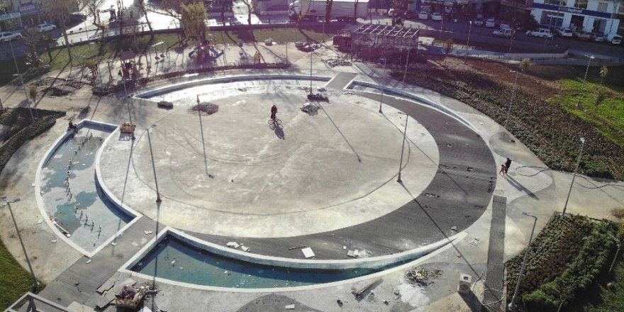 Başkan Göksu: “11 Milyarlık Yatırımın Yüzde 70-80 Arası Durdurulmuş Durumda”