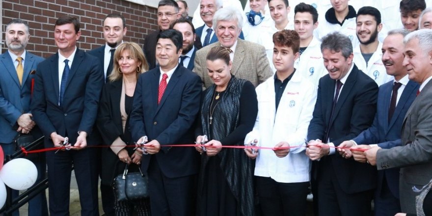 Öğrencilere Profesyonel İş İmkanı