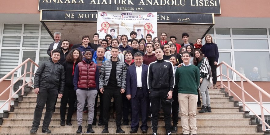 GENÇLERBİRLİĞİ OYUNCULARI, ÖĞRENCİLERLE BİR ARAYA GELDİ