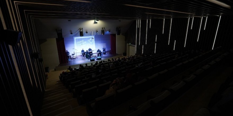 Saz Sözle Buluştu, Yürekler Türküyle Coştu