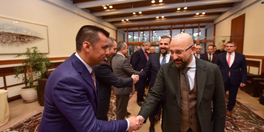 Havalimanları Masaya Yatırıldı