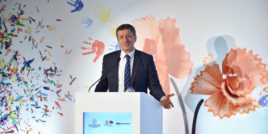 BAKAN SELÇUK: ÖĞRETMENİMİZ MUTLU OLURSA ÜLKE OLARAK MUTLU OLACAĞIZ 