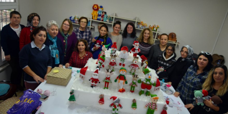 KADINLARDAN MUŞ'UN KÖYLERİNDEKİ ÇOCUKLARA İÇ ISITAN YENİ YIL HEDİYELERİ