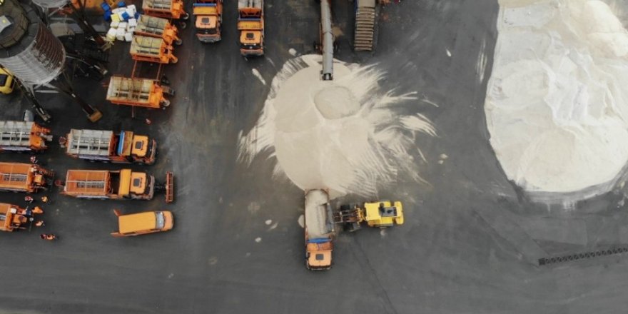İstanbul’da Kar Yağışı İçin Tuz Deposunda Hazırlıklar Başladı