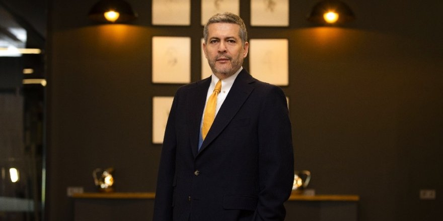 Levent Uysal’dan Yeni Yıl Mesajı: "Eğitimde Sorumluluk Bilinciyle Yola Devam"