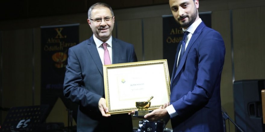 Avicenna 2019’u Altın Havan Ödülü İle Kapatıyor
