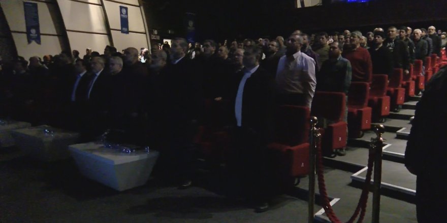 İSTANBUL'DA ALTERNATİF YILBAŞI KUTLAMASI