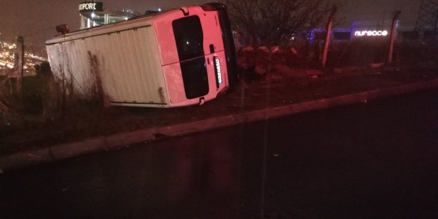 Esenyurt’ta İşçi Servisi Devrildi: 6 Yaralı