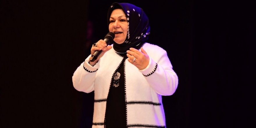 Sancaktepe’de Leyla İle Mecnun Oyunu Büyük Beğeni Aldı