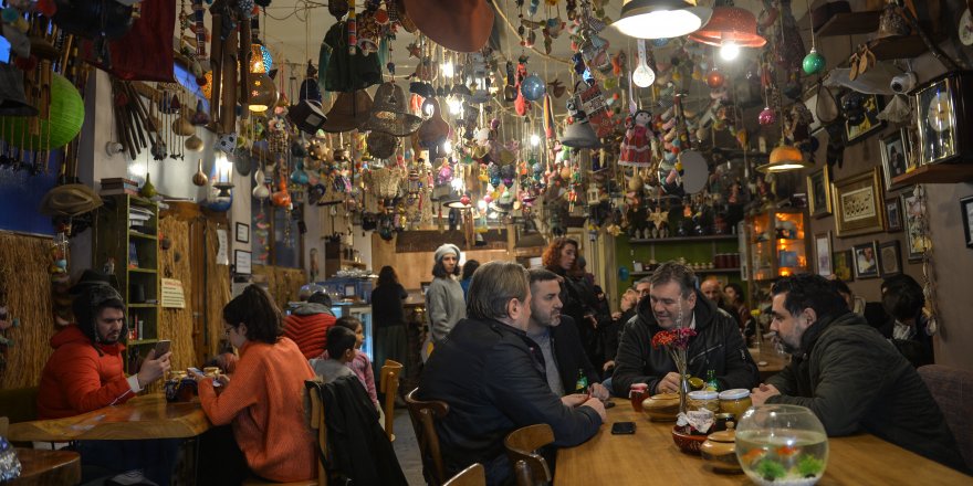 İSTANBUL'UN HER GEÇEN GÜN ARTAN "DELİLERİ"