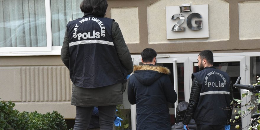 KÜÇÜKÇEKMECE'DE ARKADAŞI TARAFINDAN VURULAN KİŞİ AĞIR YARALANDI