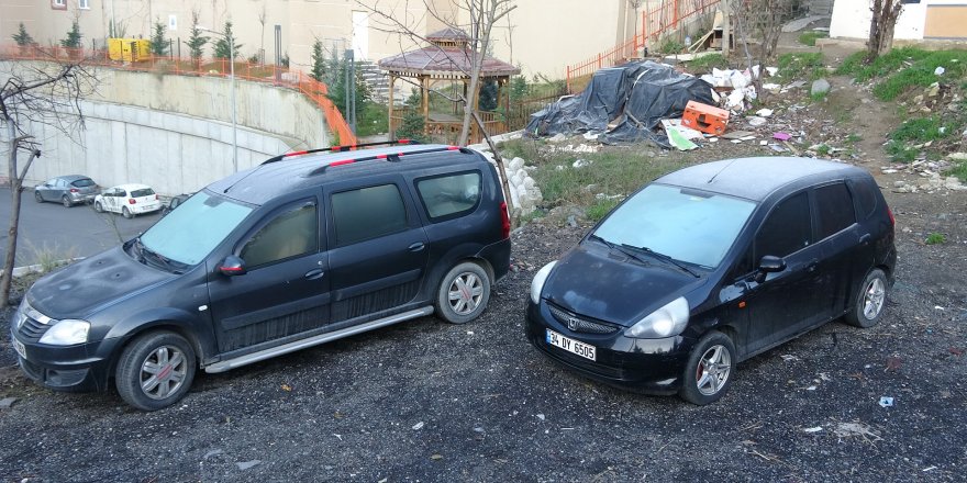 İSTANBUL'DA SÜRÜCÜLERE BUZ SÜRPRİZİ