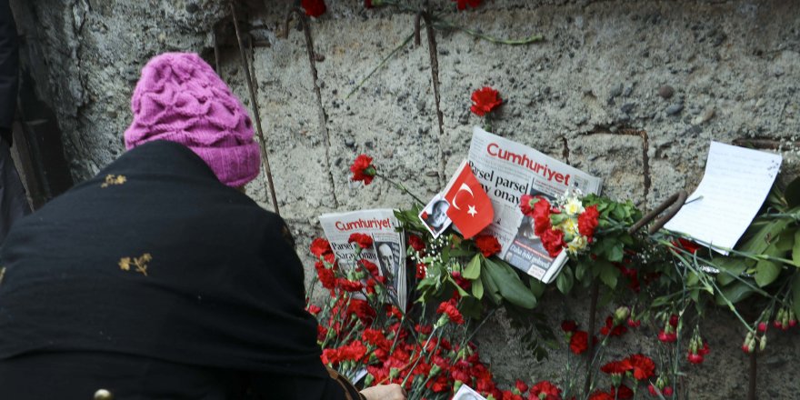 UĞUR MUMCU, ÖLÜMÜNÜN 27'NCİ YILINDA ANILDI