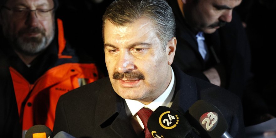 BAKANLAR SOYLU, KOCA VE KURUM, DEPREM BÖLGESİNDE AÇIKLAMADA BULUNDU (2)